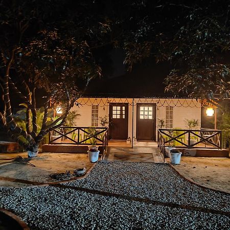 Shobhayan Inn, Airport Railway Station Pickup Free Ayodhya Luaran gambar