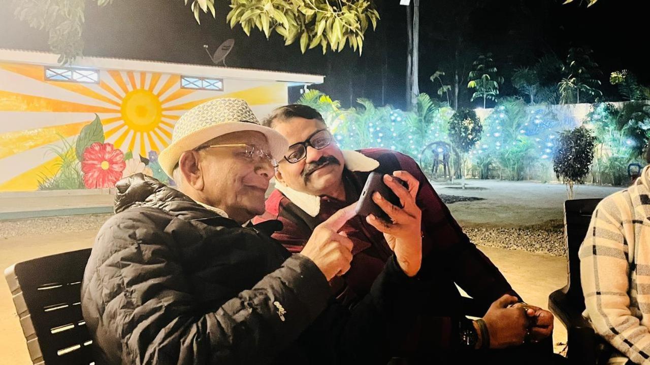 Shobhayan Inn, Airport Railway Station Pickup Free Ayodhya Luaran gambar