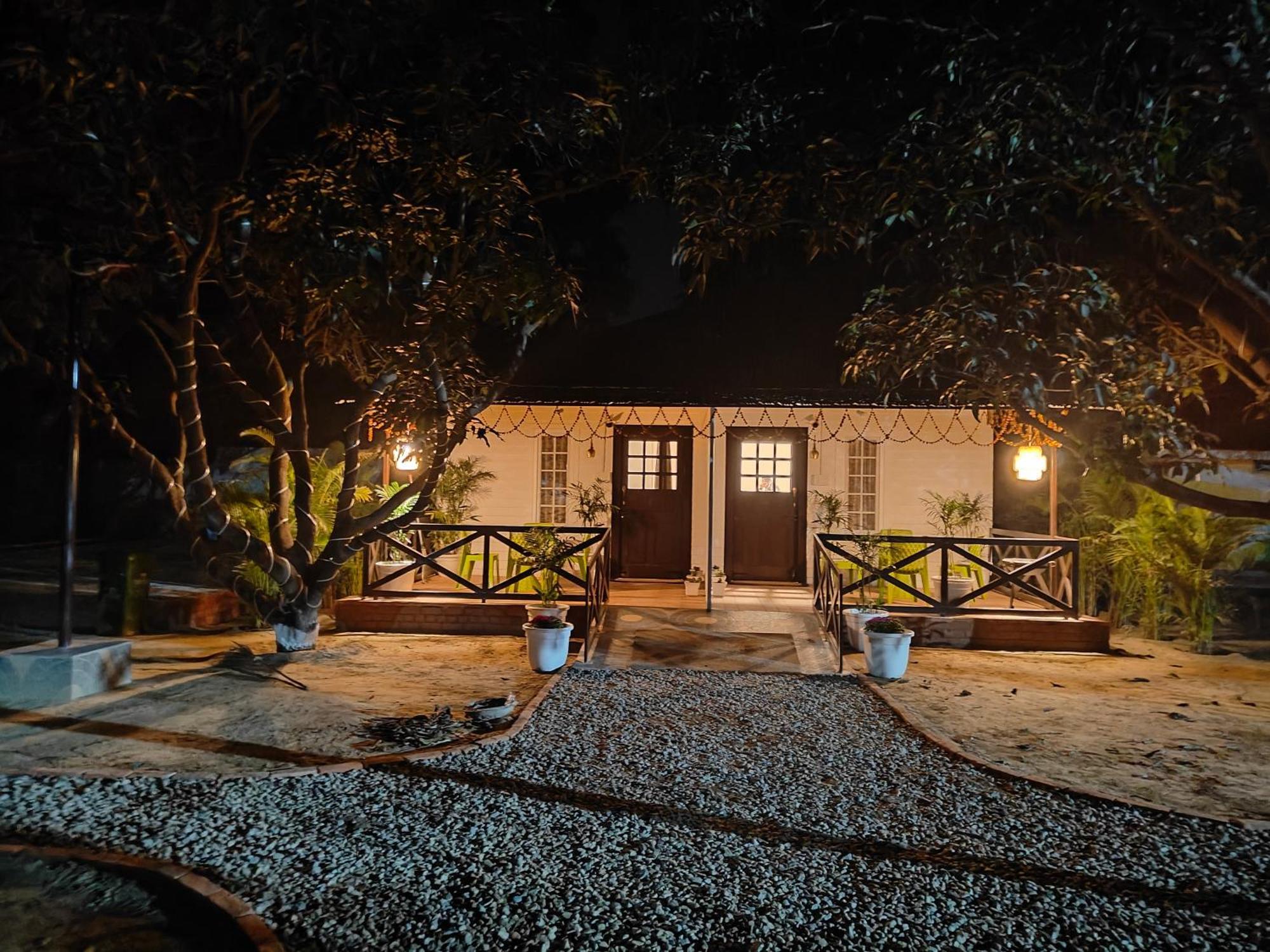 Shobhayan Inn, Airport Railway Station Pickup Free Ayodhya Luaran gambar