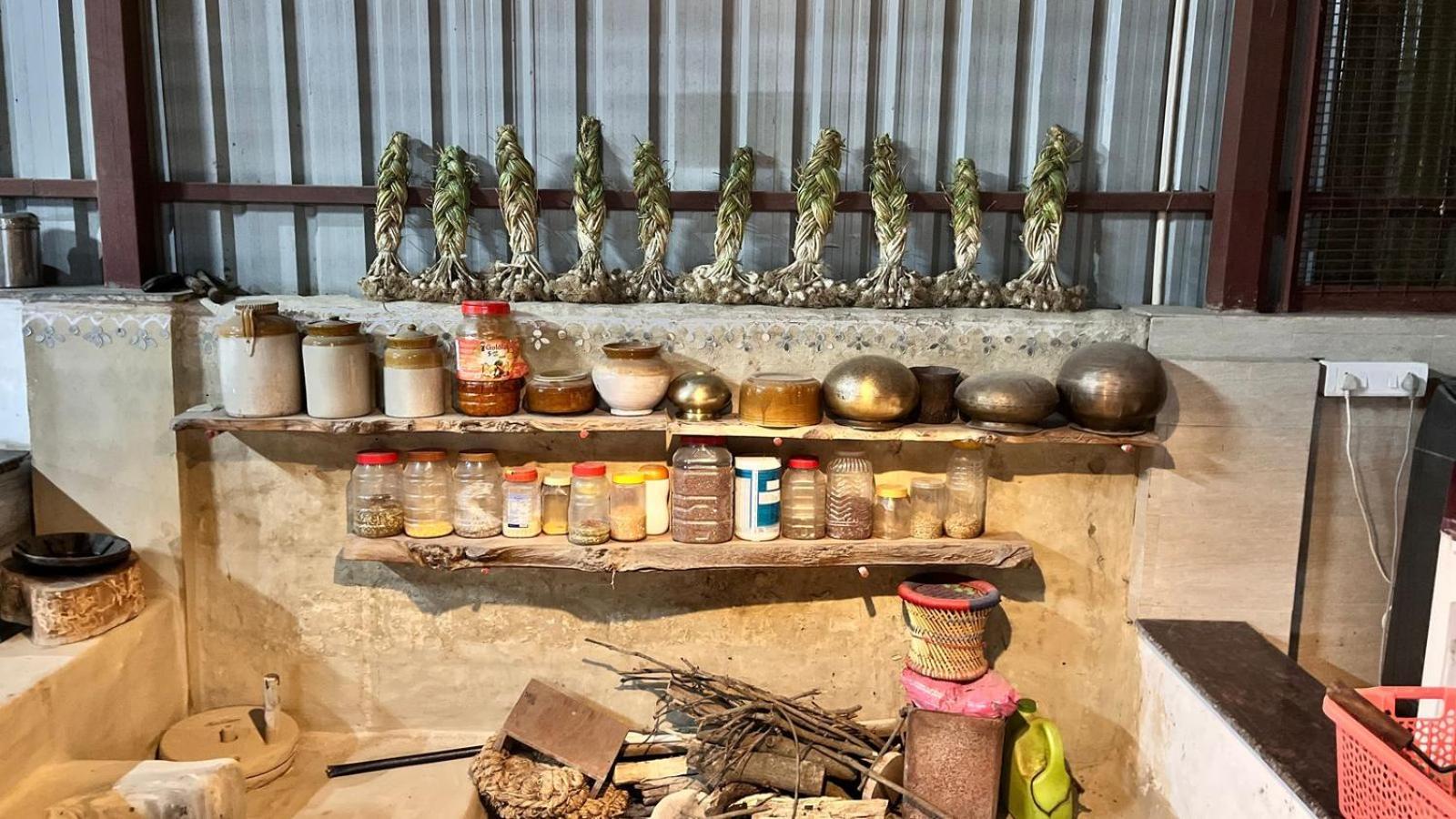 Shobhayan Inn, Airport Railway Station Pickup Free Ayodhya Luaran gambar